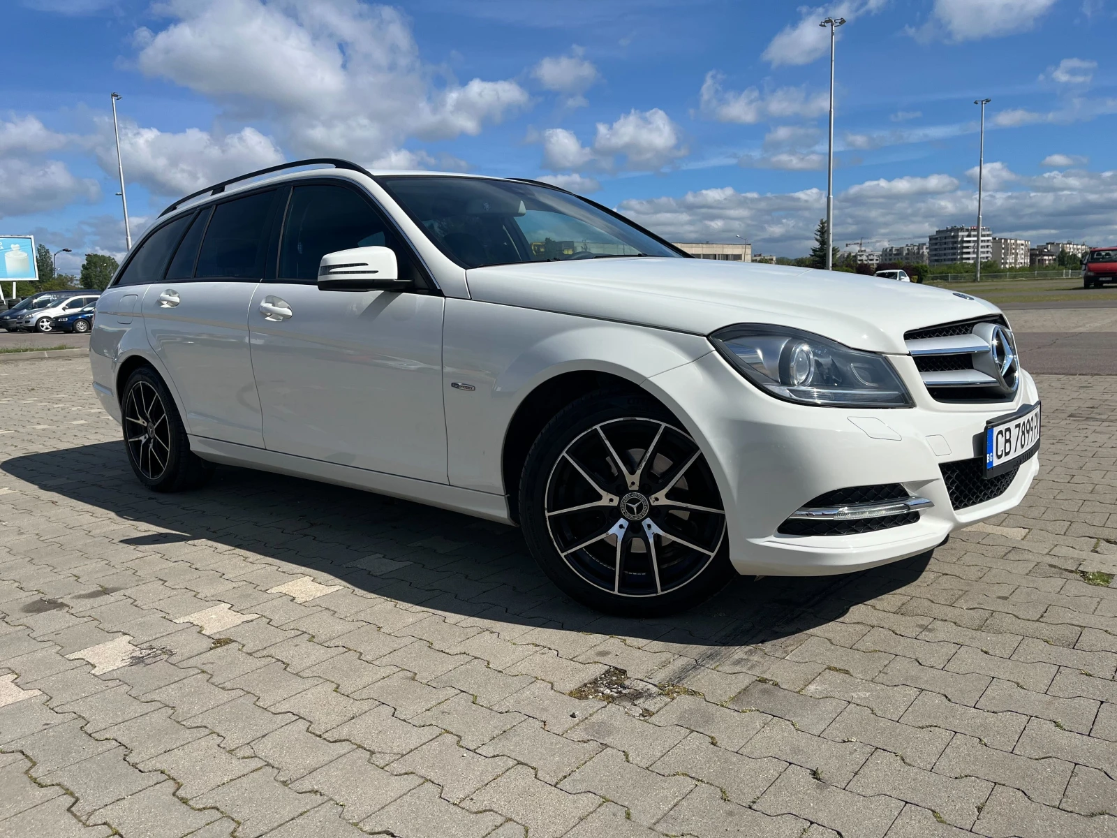 Mercedes-Benz C 200 AVANTGARDE - изображение 3