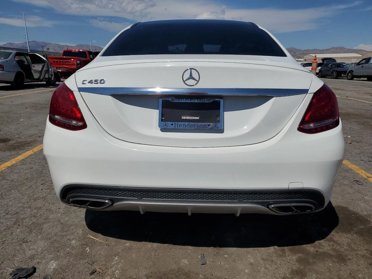 Mercedes-Benz C 450 AMG V6/4MATIC/ПАНОРАМА - изображение 5
