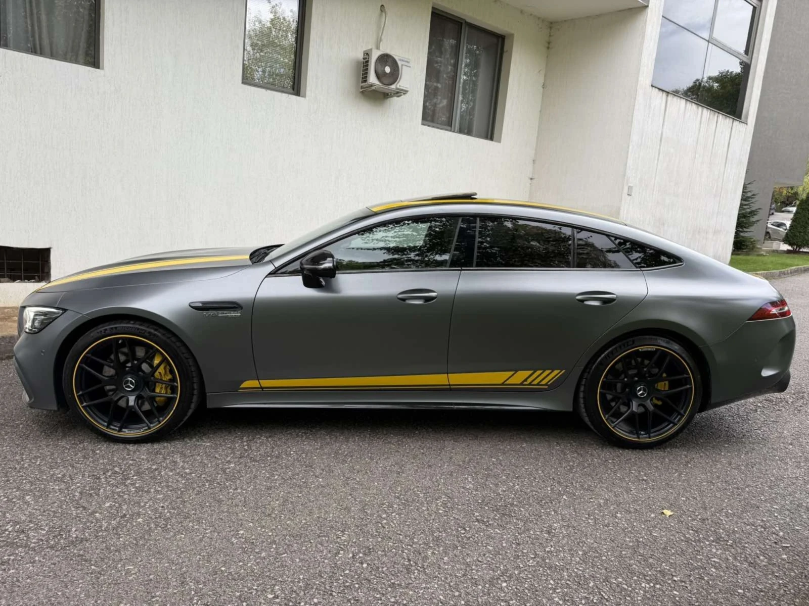 Mercedes-Benz AMG GT 63 / 4-MATIC+  - изображение 4