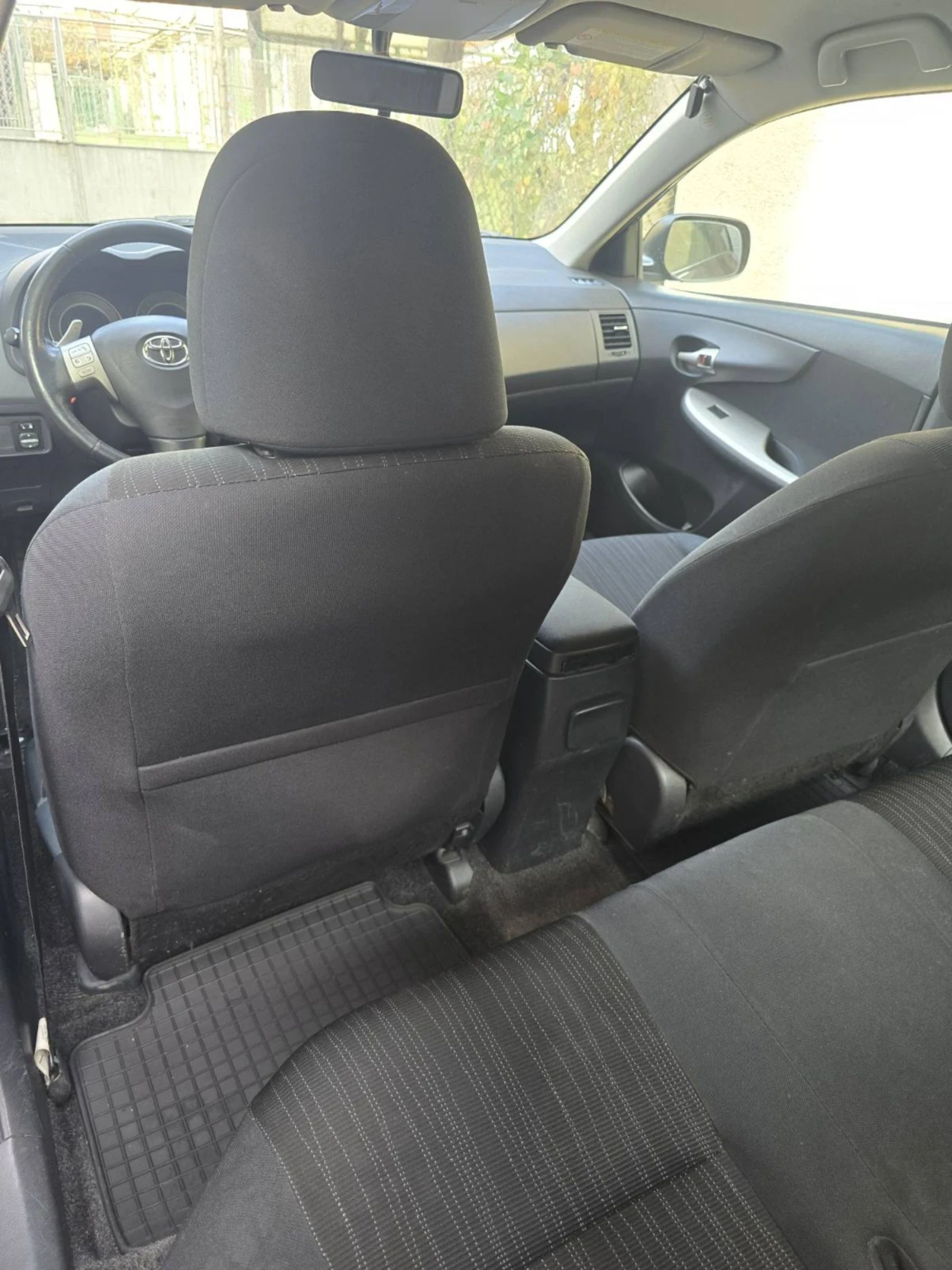 Toyota Corolla | Mobile.bg   12