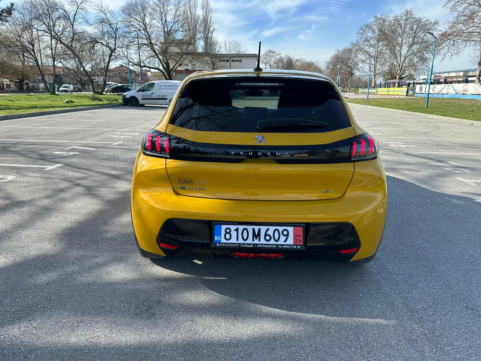 Peugeot 208 GT* Full* Carbon* Fast Charge* 360* Led* �������� | Mobile.bg � ����������� 6