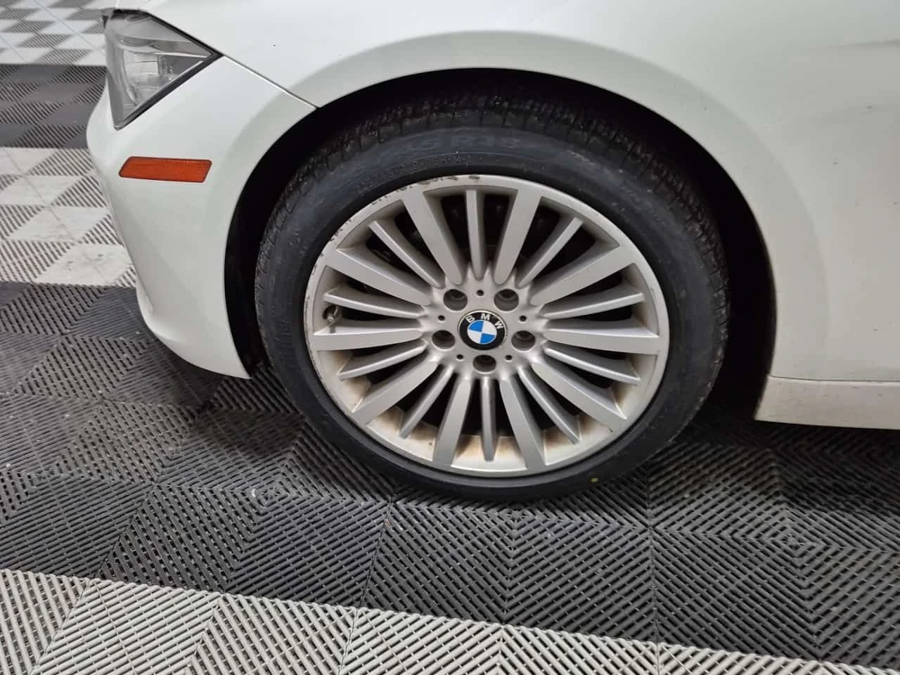 BMW 328 * 328D XDRIVE * CARFAX * ���� �� �� | Mobile.bg � ����������� 14