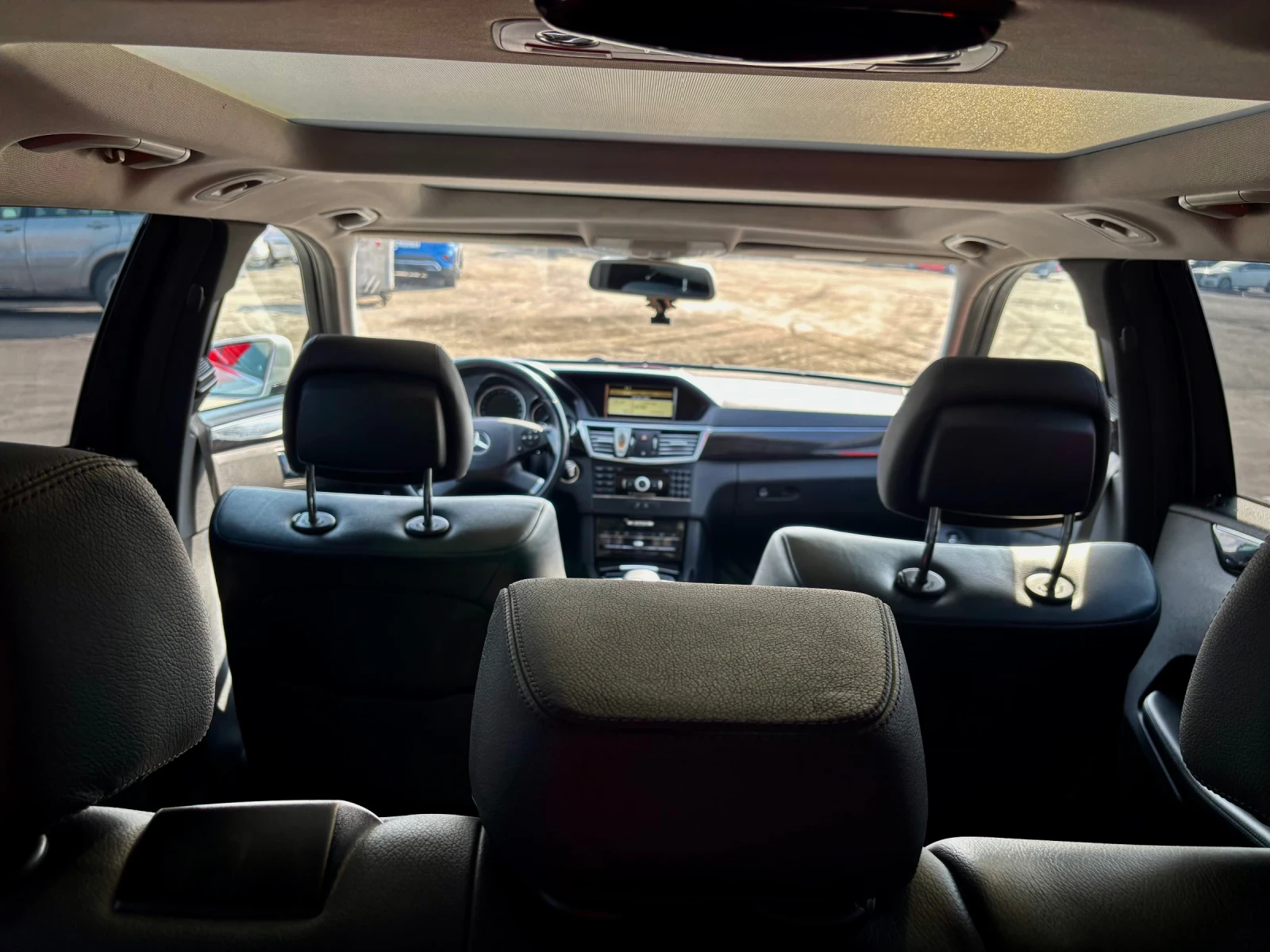 Mercedes-Benz E 350 3.5, снимка 10 - Автомобили и джипове - 53877687