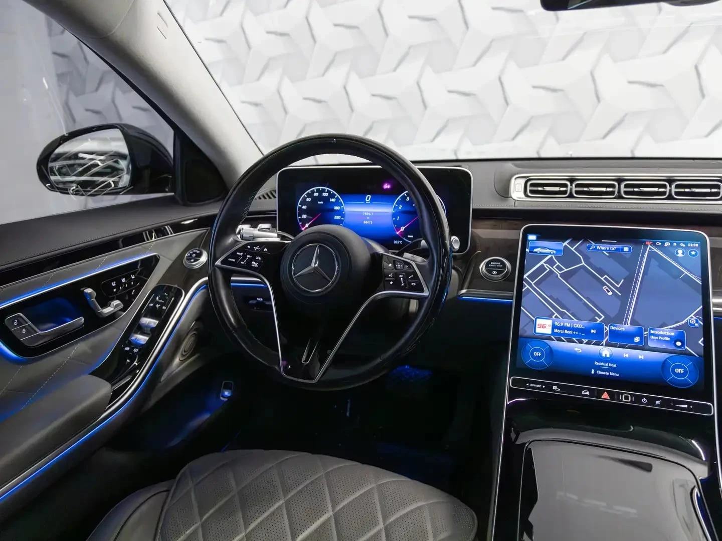 Mercedes-Benz S 580, снимка 6 - Автомобили и джипове - 54442296