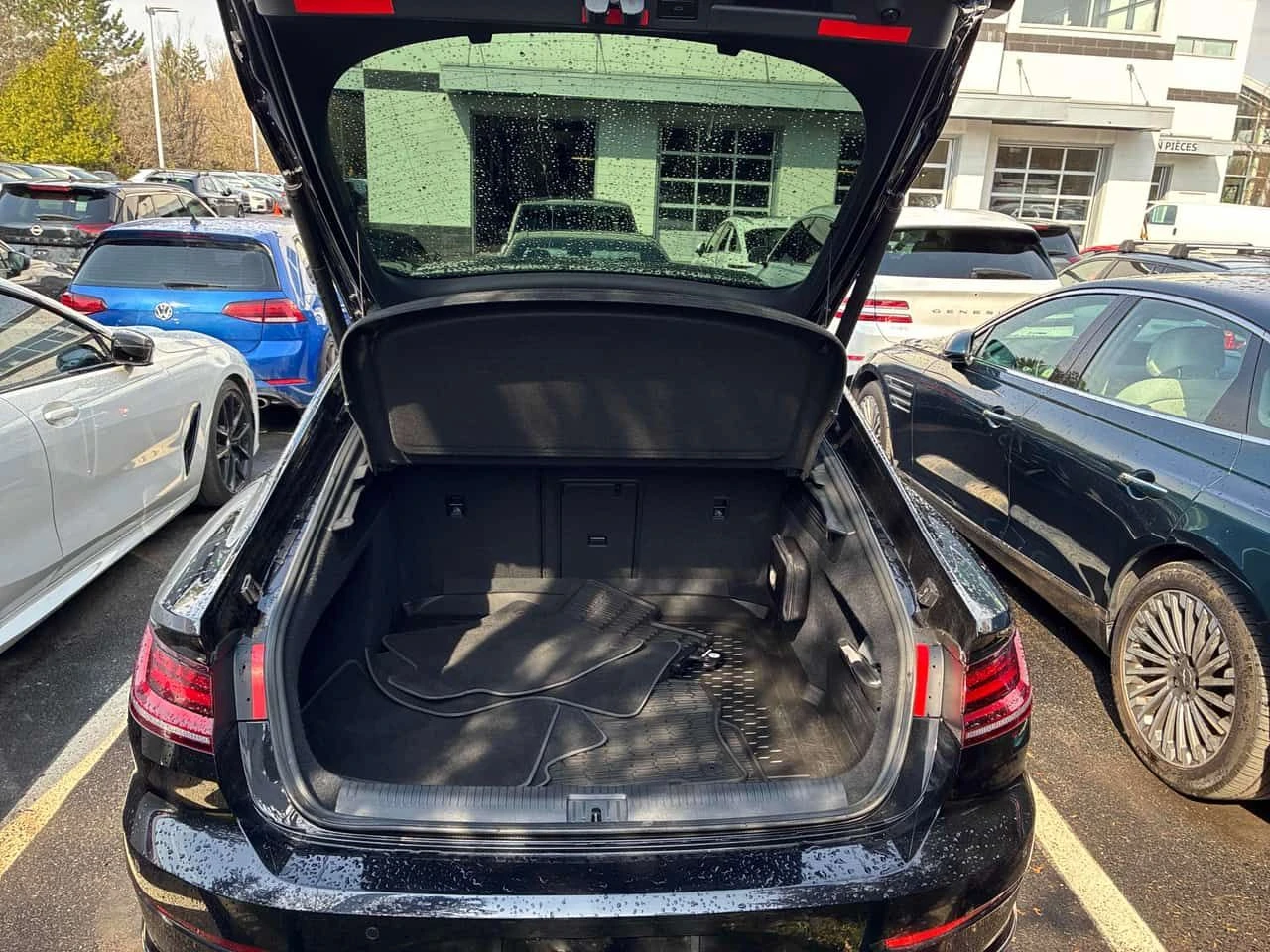VW Arteon Execline| ОТ ПРЕДСТАВИТЕЛСТВО| DISTR| КЛИП| CARFAX, снимка 12 - Автомобили и джипове - 54453650