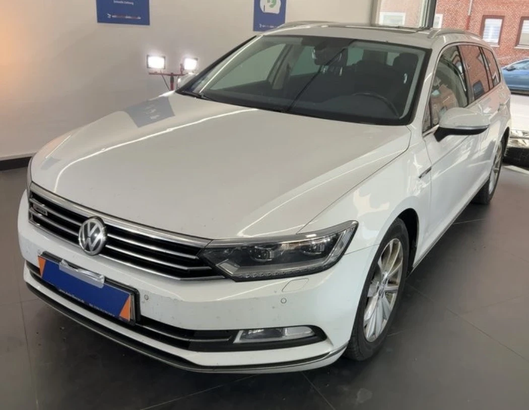 VW Passat FULL DGS ОЧАКВАН ВНОС, снимка 2 - Автомобили и джипове - 54459303