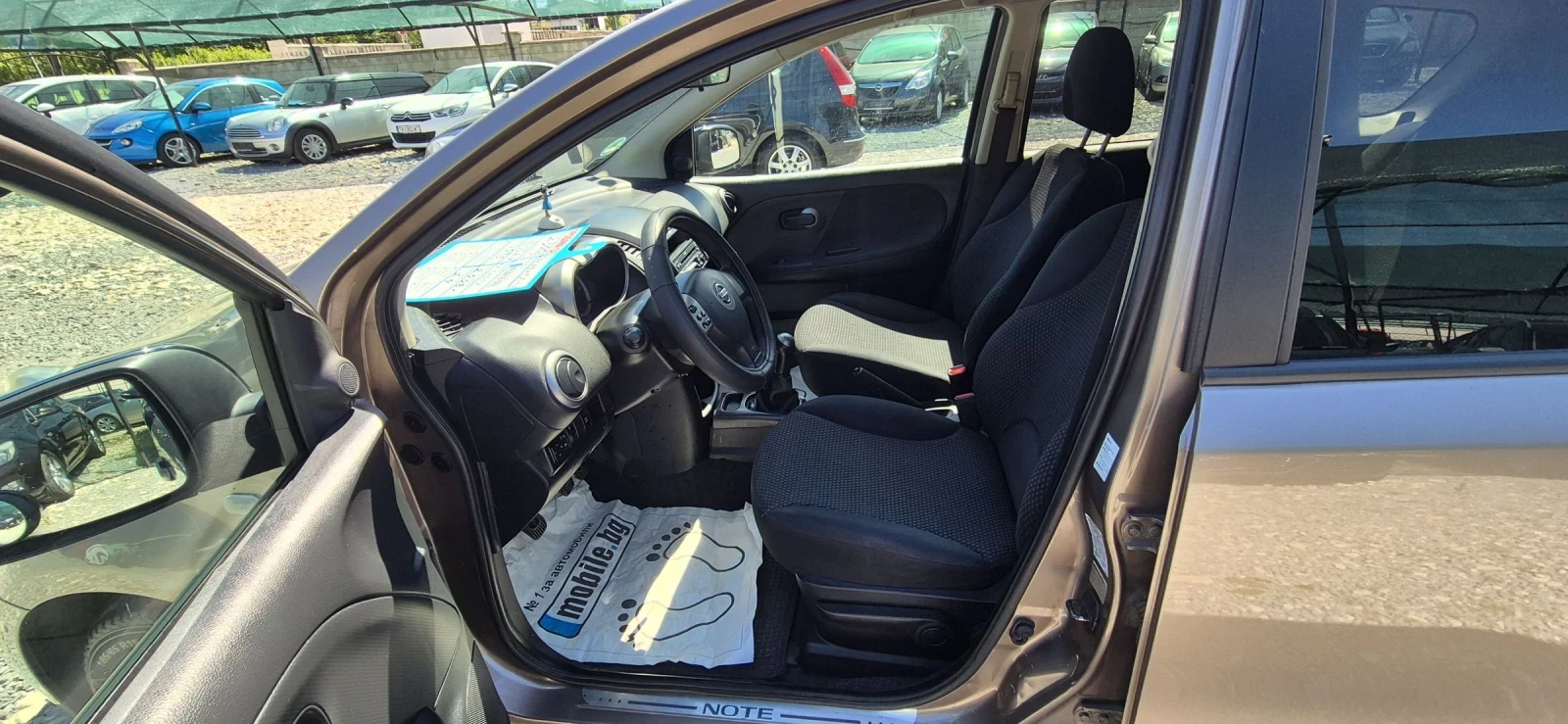 Nissan Note 1.4, снимка 14 - Автомобили и джипове - 54571433