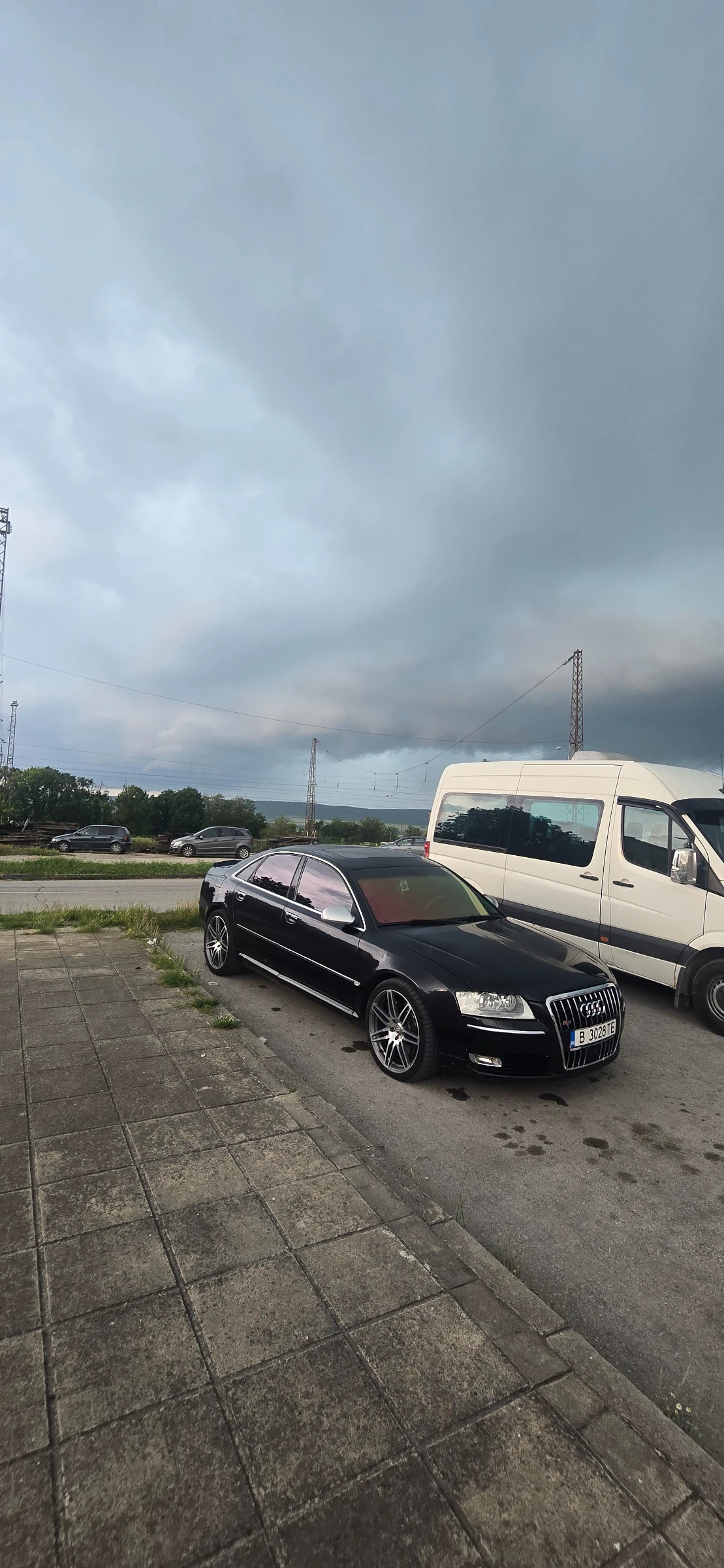 Audi A8 Лек афтомобил