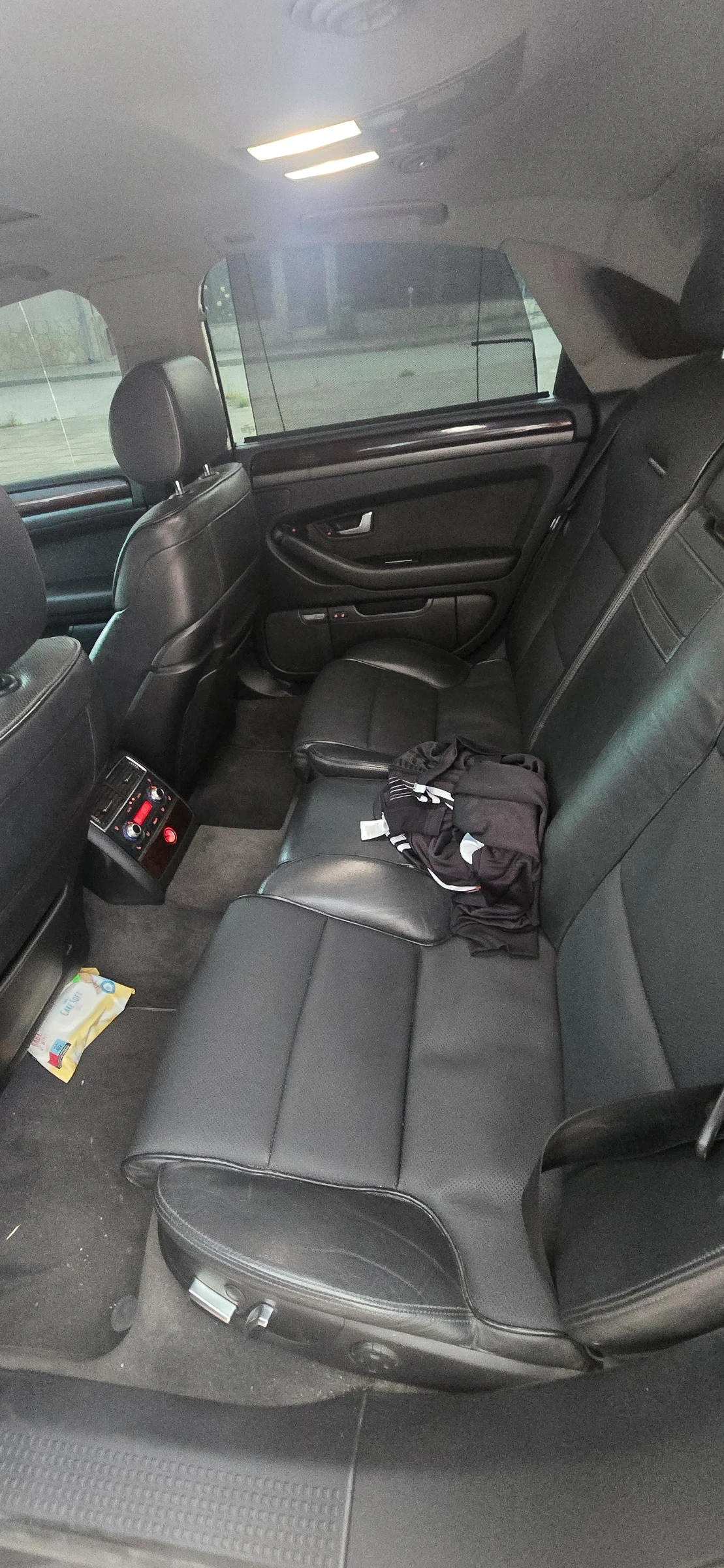 Audi A8 Лек афтомобил, снимка 7 - Автомобили и джипове - 54823323