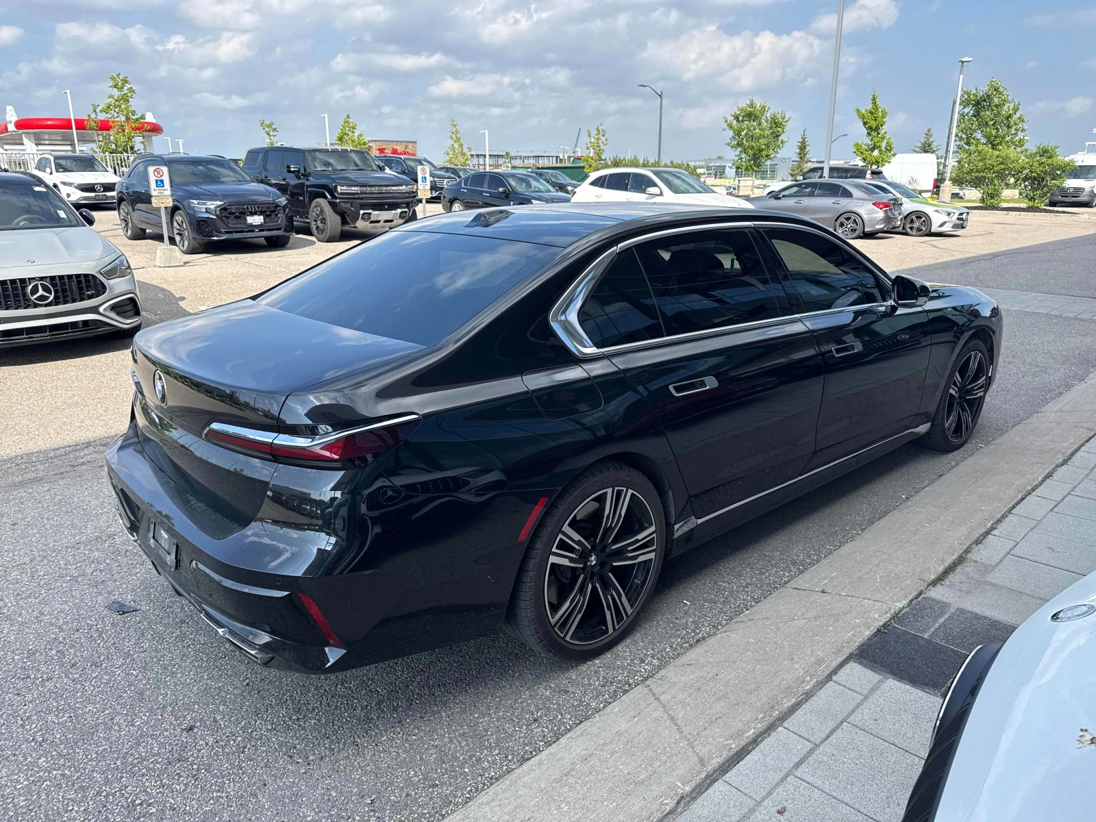 BMW 760 xDrive60i, снимка 5 - Автомобили и джипове - 55120676