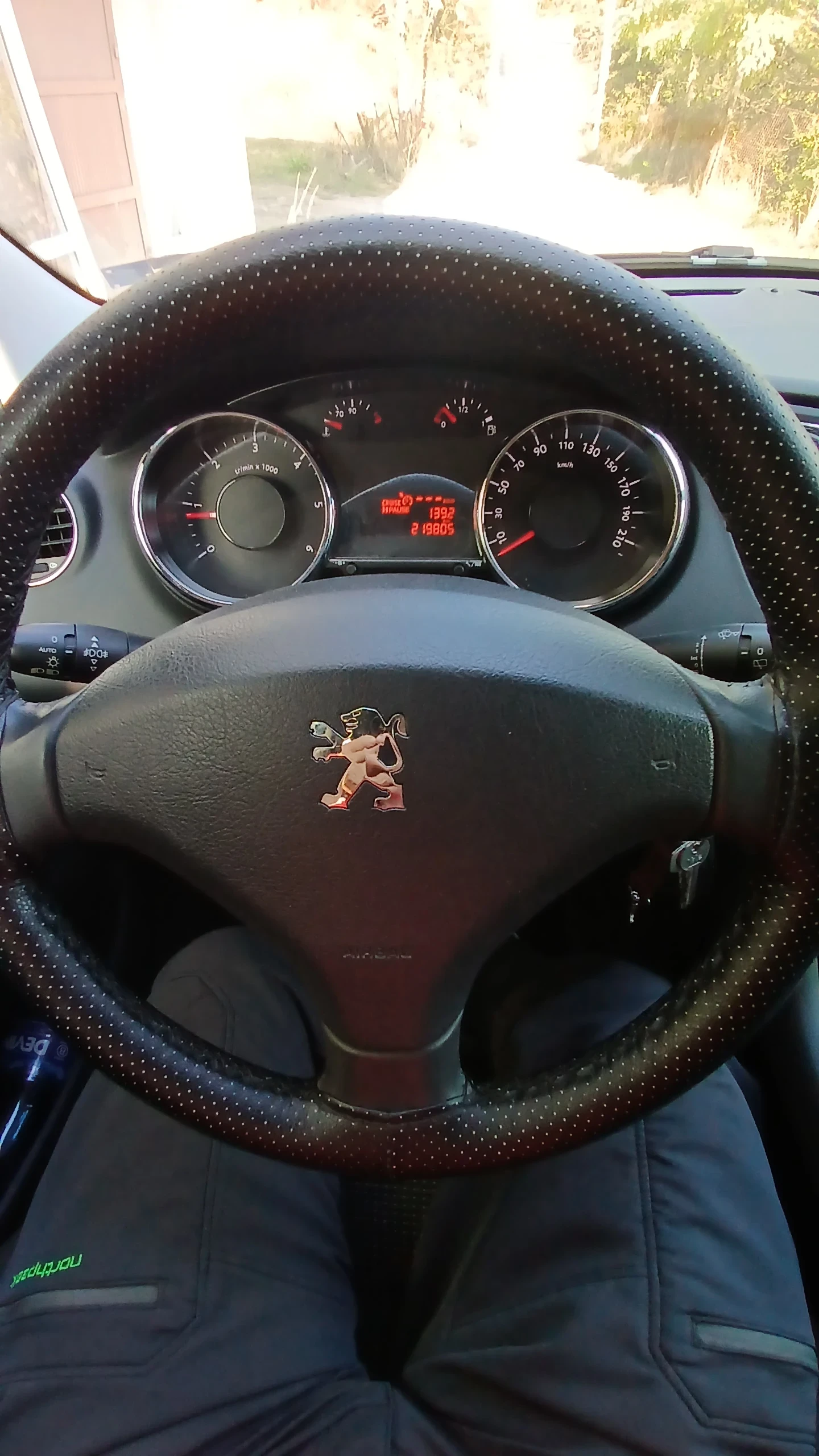 Peugeot 5008, снимка 9 - Автомобили и джипове - 55151735