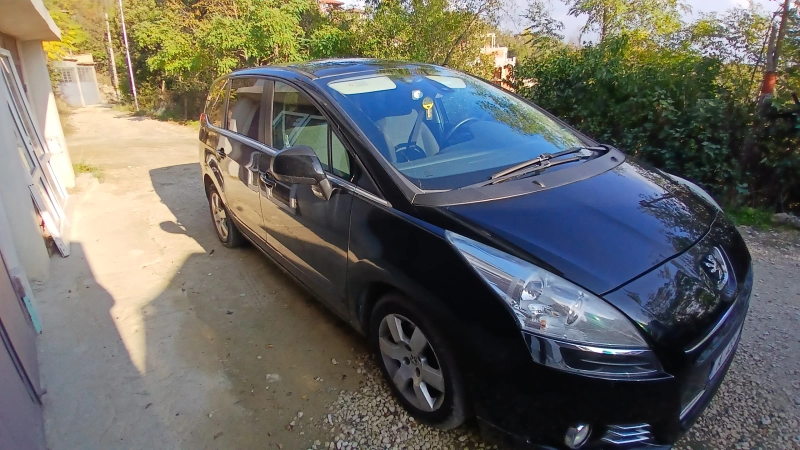 Peugeot 5008, снимка 7 - Автомобили и джипове - 55151735
