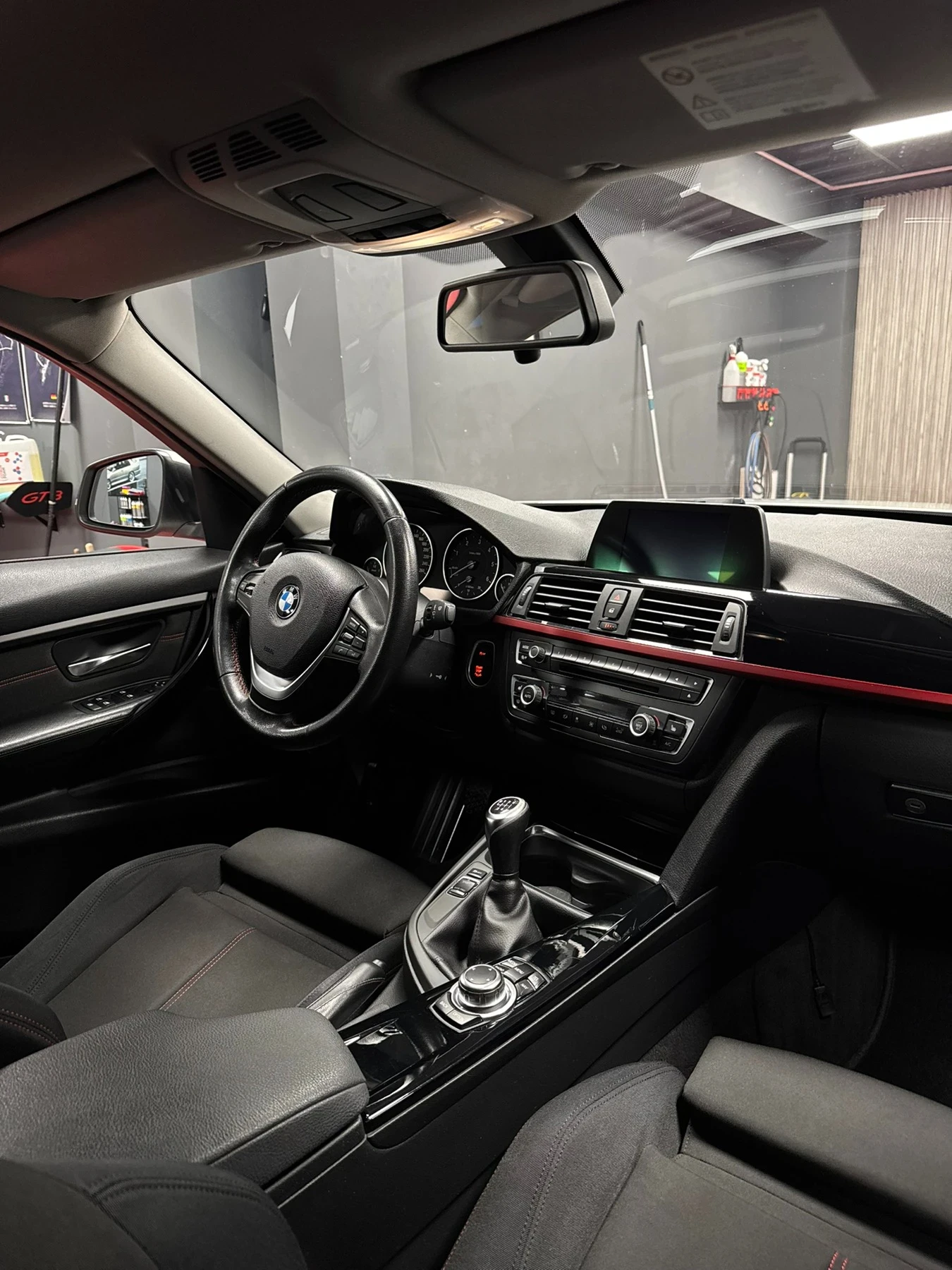 BMW 318 F31 Sport, снимка 8 - Автомобили и джипове - 55200546