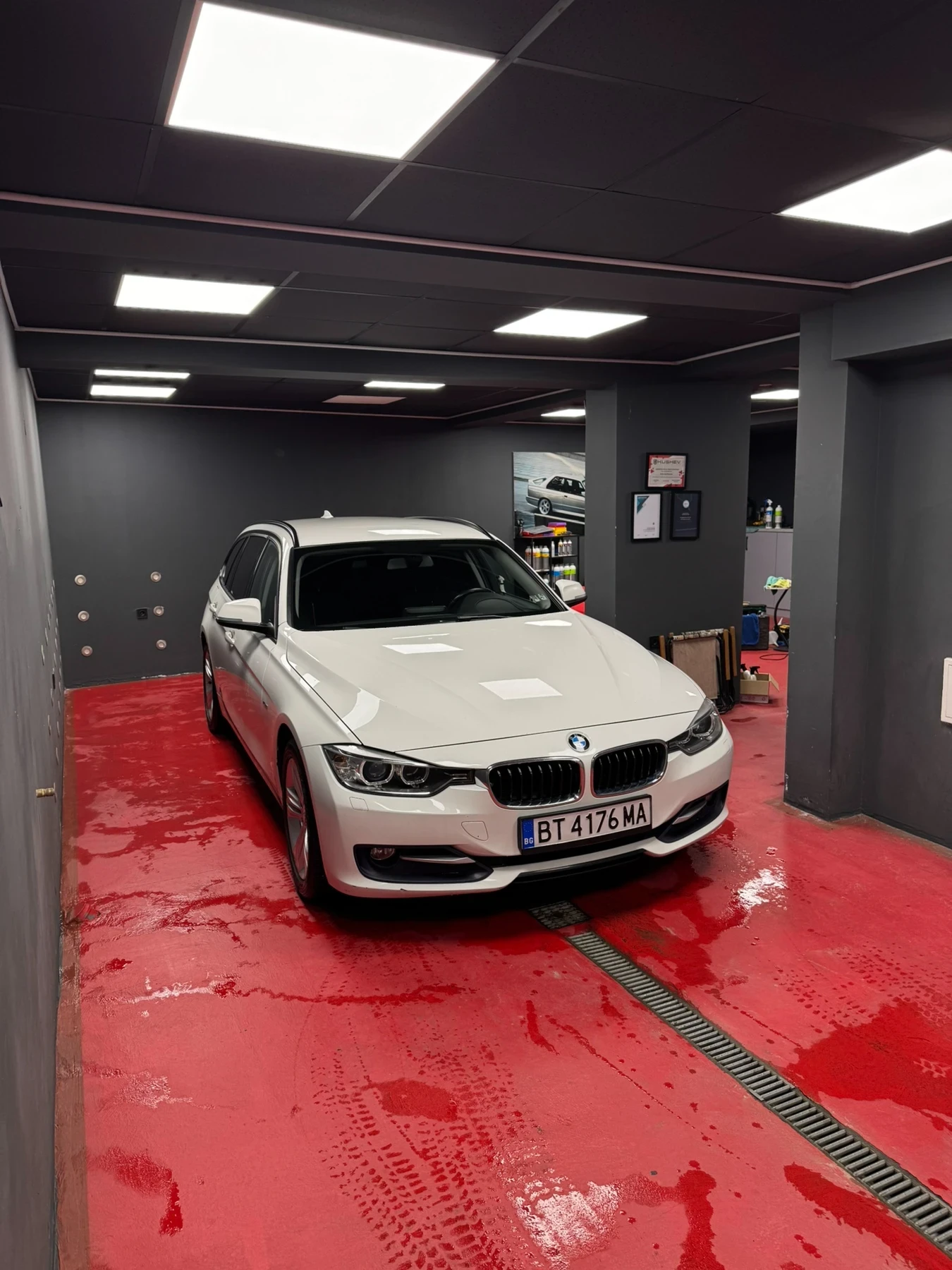 BMW 318 F31 Sport, снимка 3 - Автомобили и джипове - 55200546