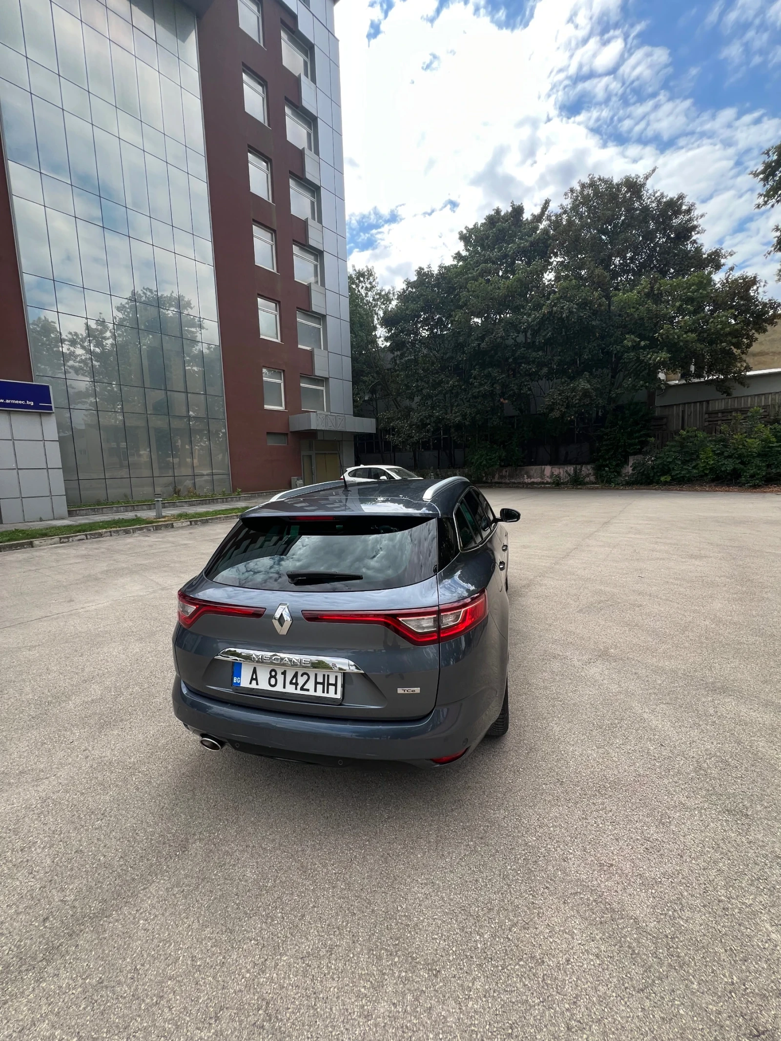 Renault Megane, снимка 3 - Автомобили и джипове - 55934274