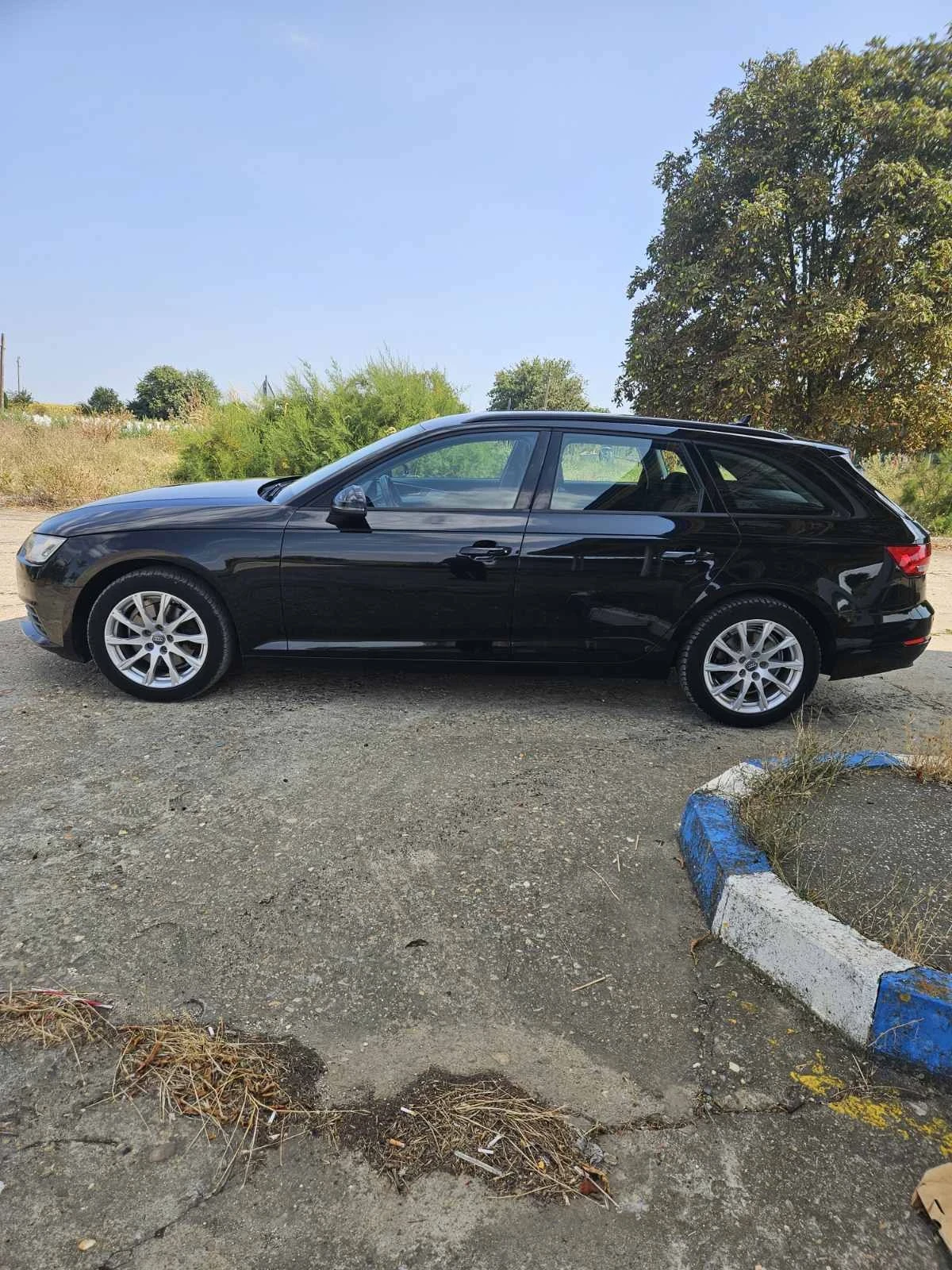 Audi A4, снимка 7 - Автомобили и джипове - 56002114