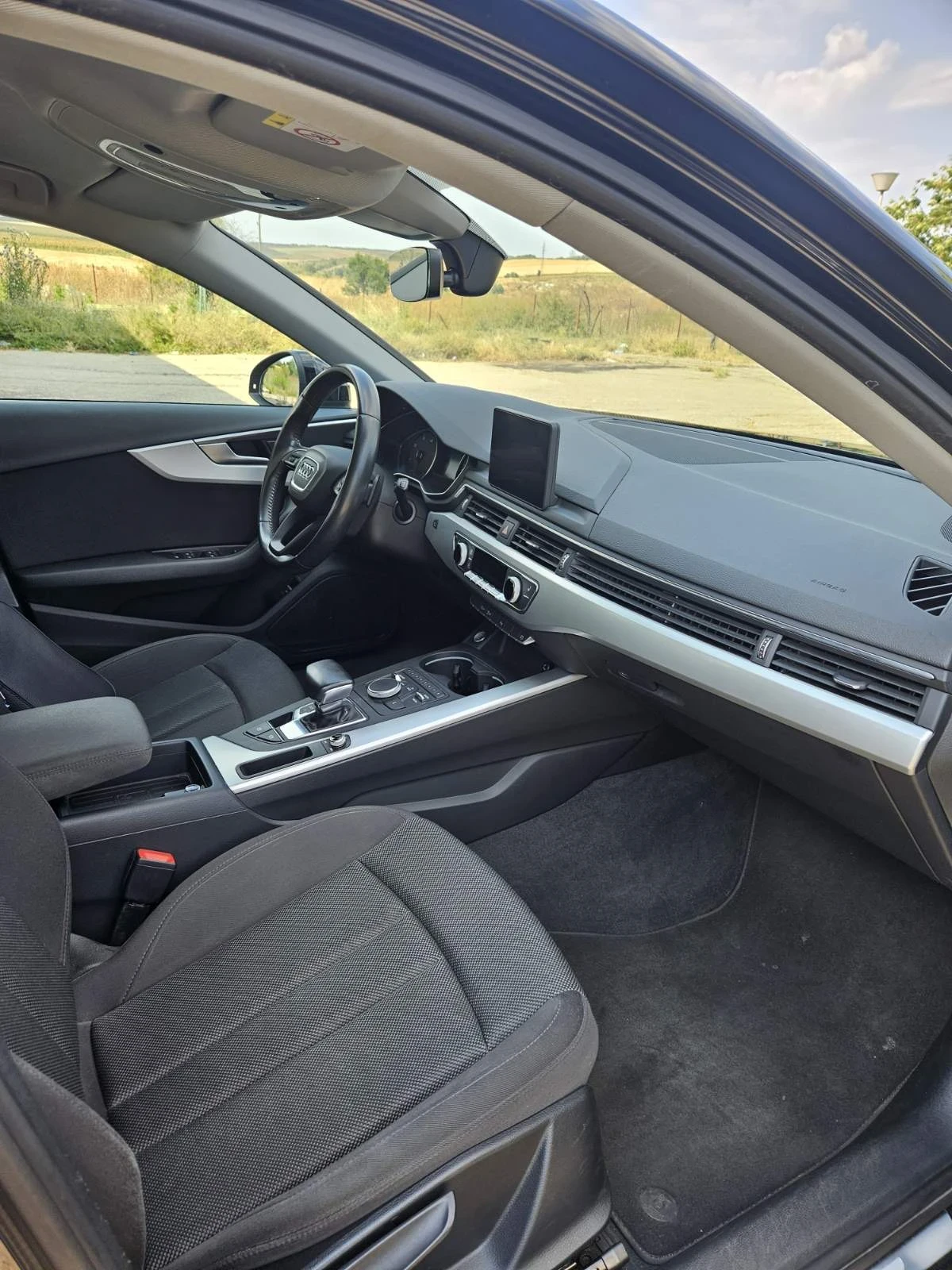 Audi A4, снимка 11 - Автомобили и джипове - 56002114