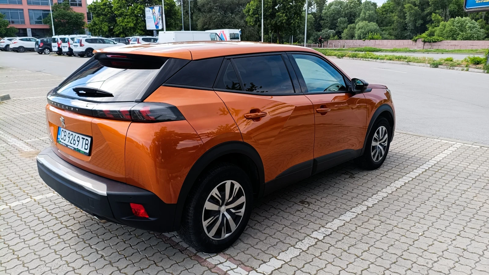 Peugeot 2008, снимка 6 - Автомобили и джипове - 56120057