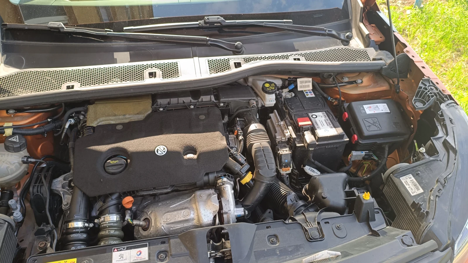 Peugeot 2008, снимка 9 - Автомобили и джипове - 56120057