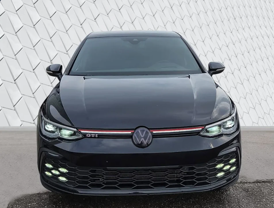 VW Golf GTI * PERFORMANCE  * DSG * HEADUP, снимка 2 - Автомобили и джипове - 56283351