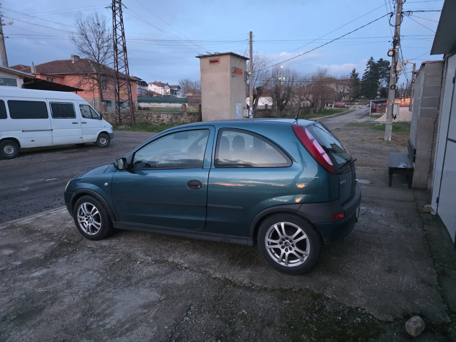 Opel Corsa, снимка 4 - Автомобили и джипове - 56403721