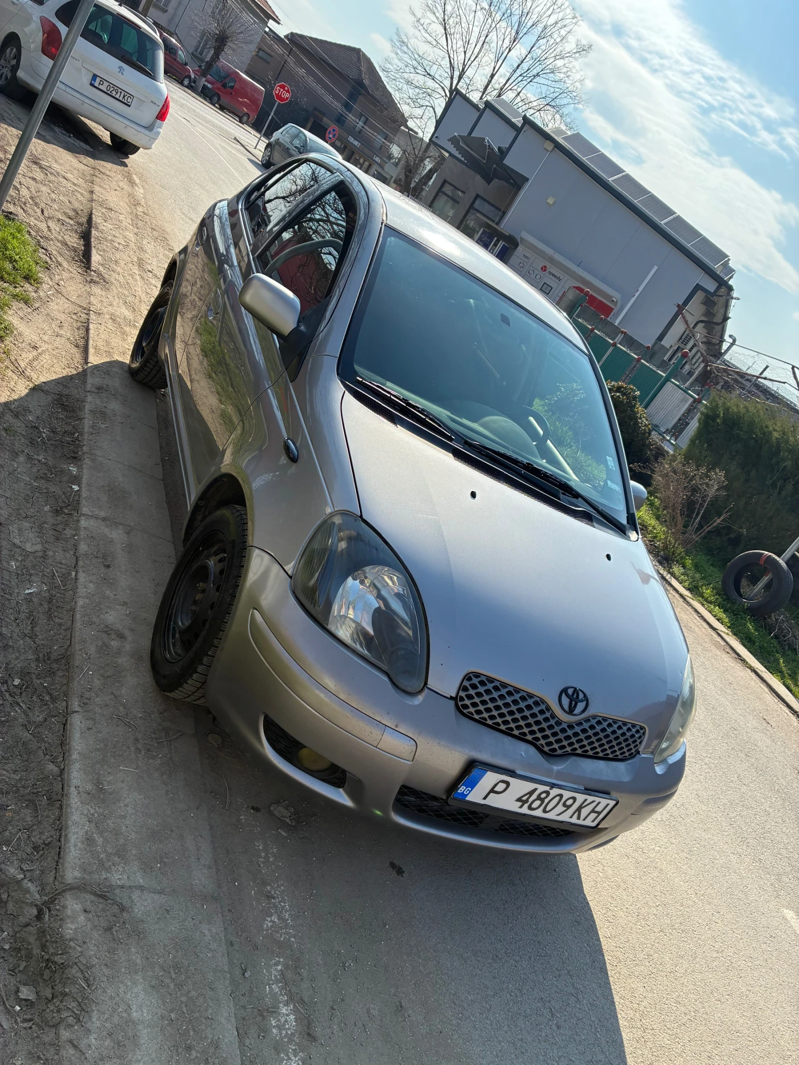 Toyota Yaris, снимка 5 - Автомобили и джипове - 56595643