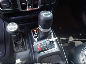 Jeep Wrangler 2.0l Unlimited Sport S 4X4, снимка 11