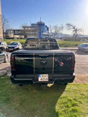 Dodge RAM 1500 Limited 5.7 HEMI eTorque | Газ | 4x4 | Пиано лак! - 55000 € / 107570.65 лв. - 40754054 5