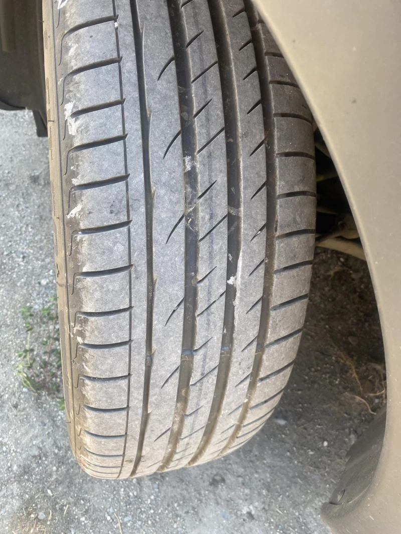 Nissan Qashqai, снимка 15 - Автомобили и джипове - 51091535