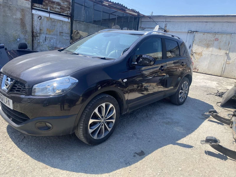 Nissan Qashqai, снимка 4 - Автомобили и джипове - 51091535