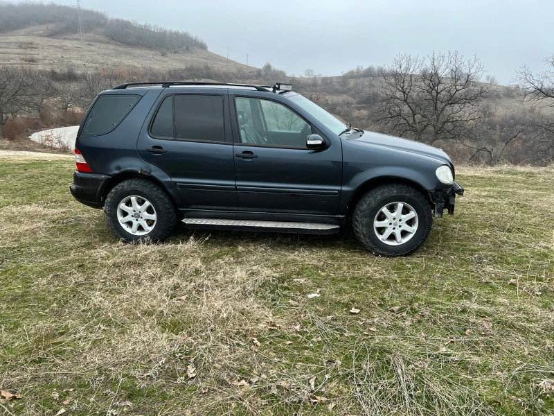 Mercedes-Benz ML 270, снимка 5 - Автомобили и джипове - 47332658