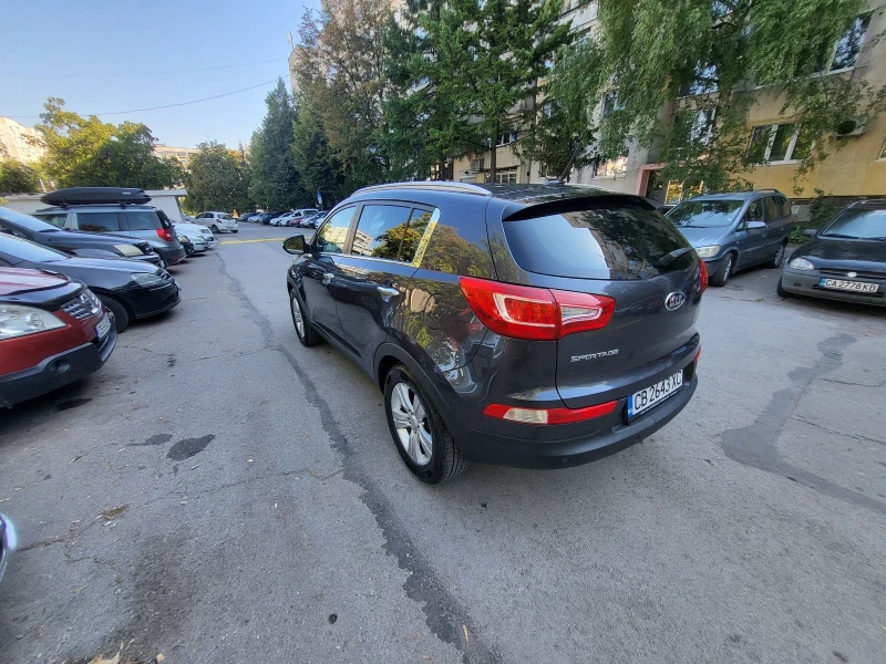 Kia Sportage, снимка 5 - Автомобили и джипове - 47335240