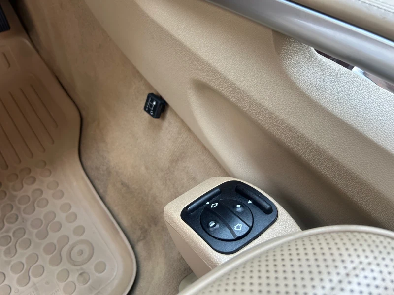 Mercedes-Benz GL 500 Mercedes-Benz GL 550 Grand Edition, снимка 12 - Автомобили и джипове - 52568028