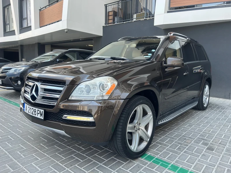 Mercedes-Benz GL 500 Mercedes-Benz GL 550 Grand Edition