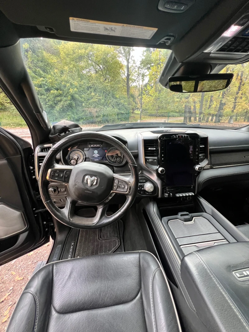 Dodge RAM 1500 Limited 5.7 HEMI eTorque | Газ | 4x4 | Пиано лак!, снимка 9 - Автомобили и джипове - 52460423