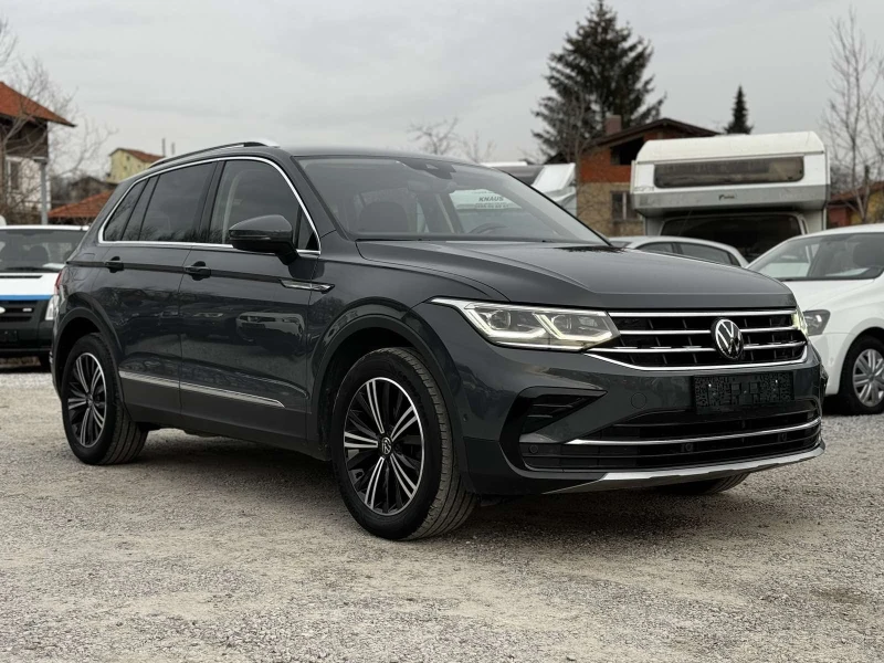VW Tiguan 2.0TDI, снимка 2 - Автомобили и джипове - 53180679