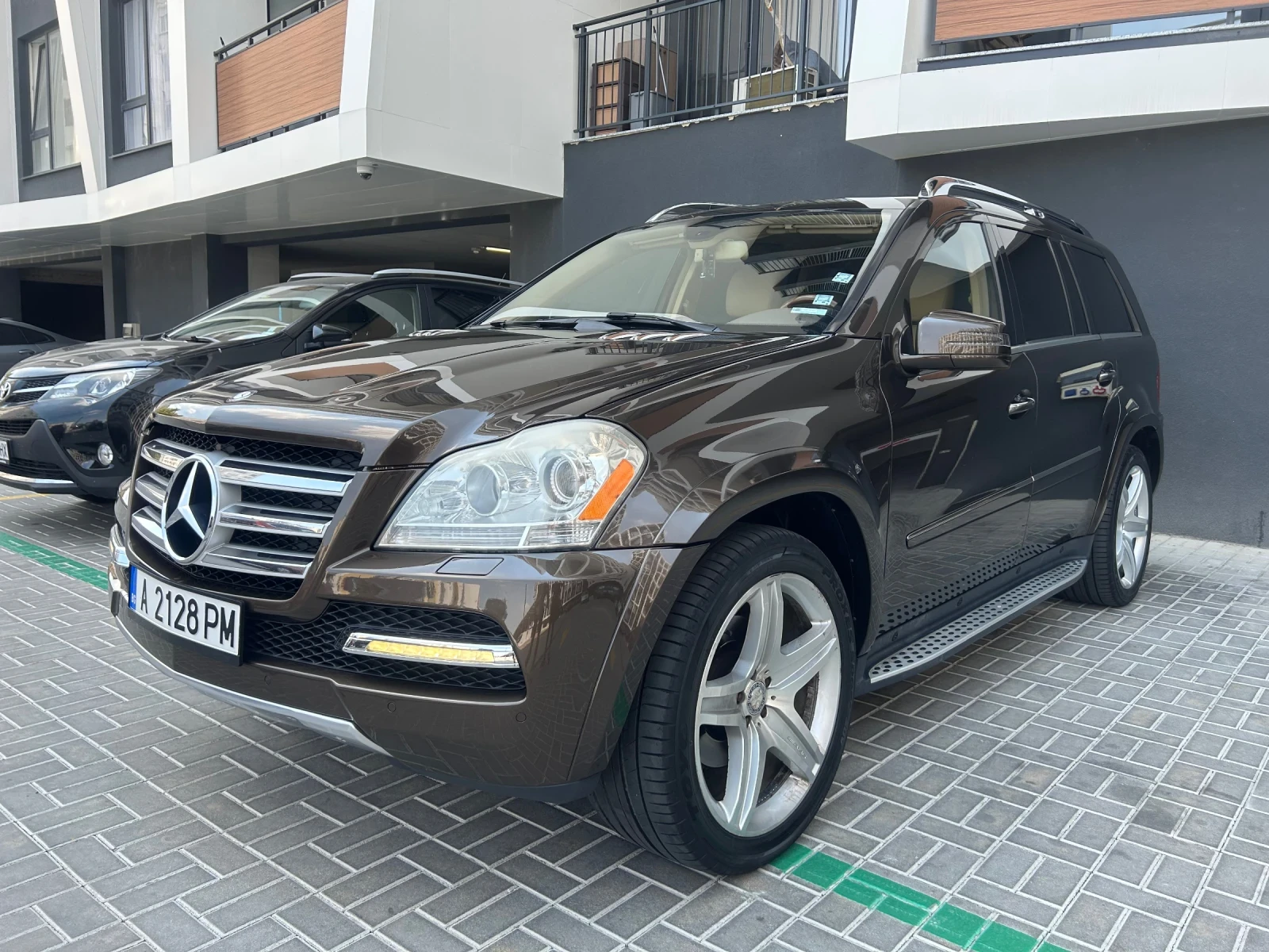 Mercedes-Benz GL 500 Mercedes-Benz GL 550 Grand Edition, снимка 1