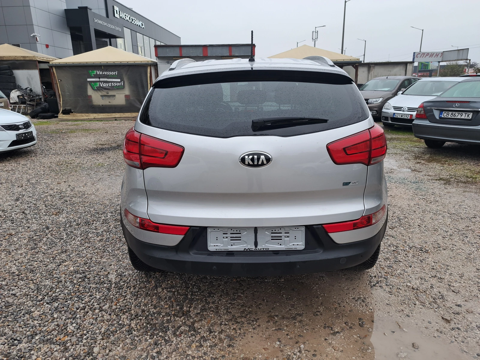 Kia Sportage 1.6.i GPL.135ks - изображение 6