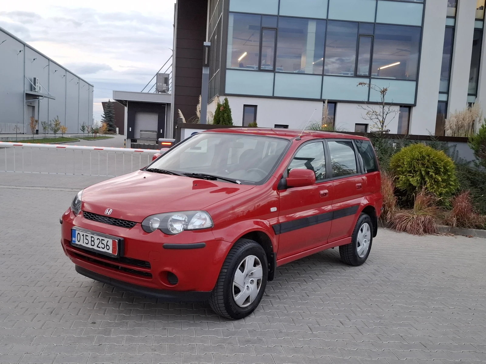 Honda Hr-v 1.6I* (105)* FACELIFT* A*  *  | Mobile.bg   2