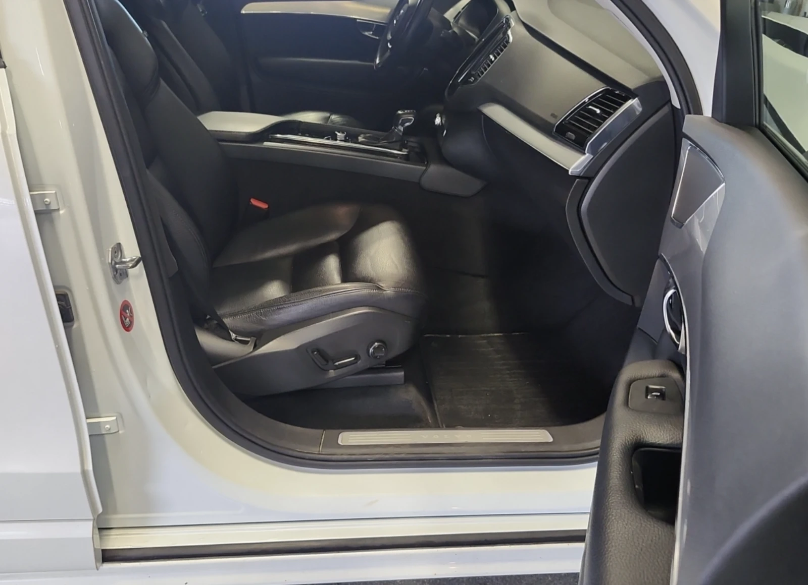 Volvo Xc90 T6 MOMENTUM | Mobile.bg   13