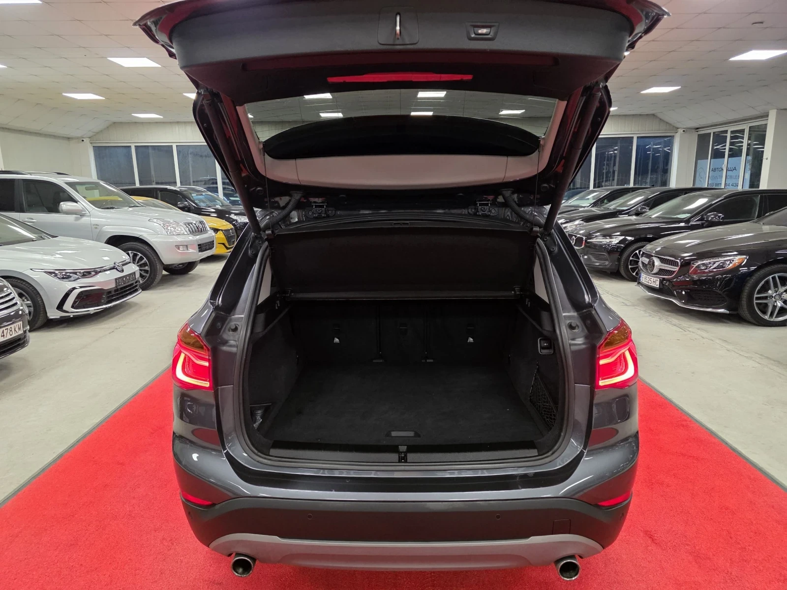 BMW X1 20d | Обслужено | Регистрирано | ТОП, снимка 16 - Автомобили и джипове - 54139957