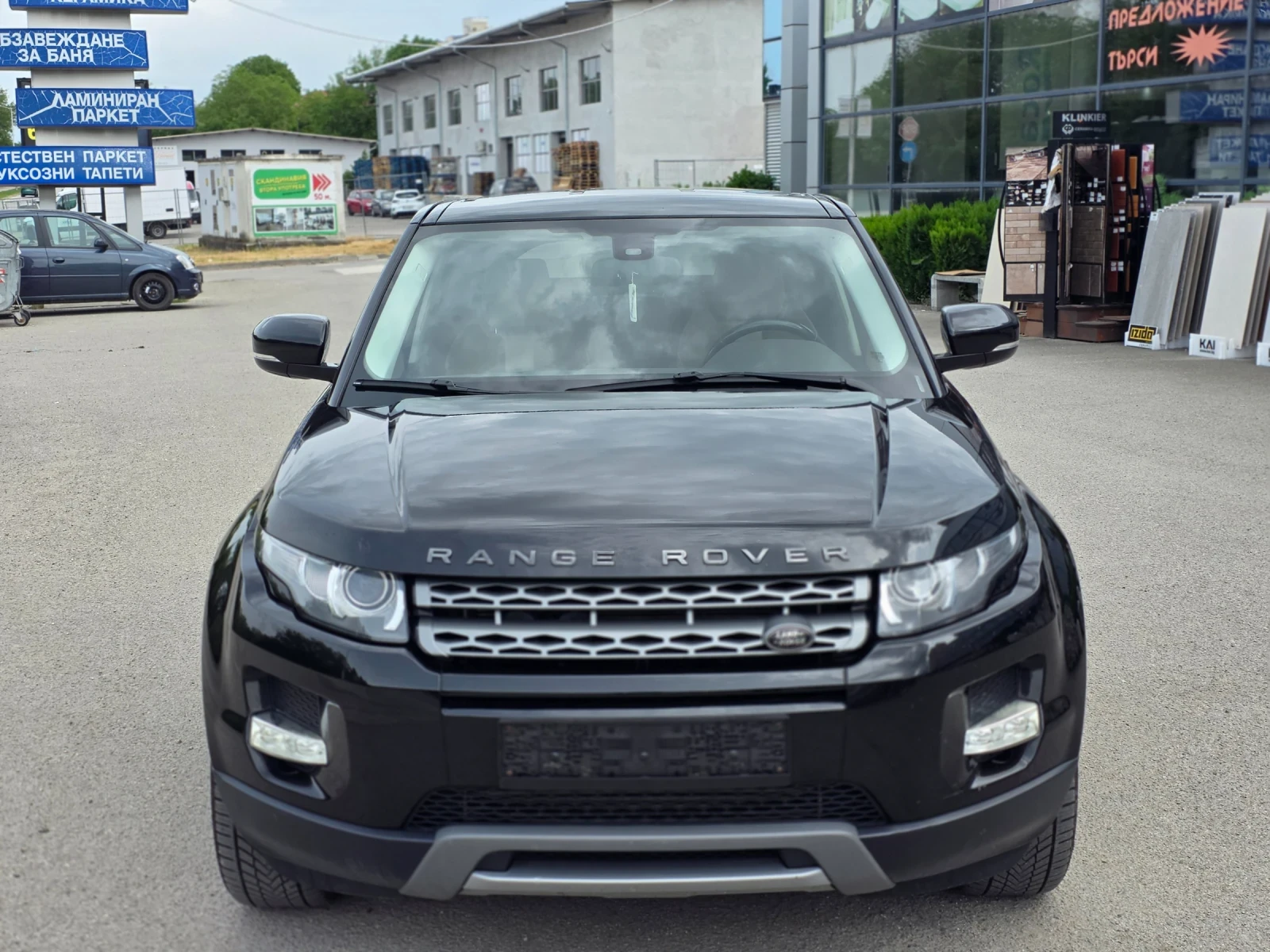 Land Rover Evoque SUV, снимка 2 - Автомобили и джипове - 54483714