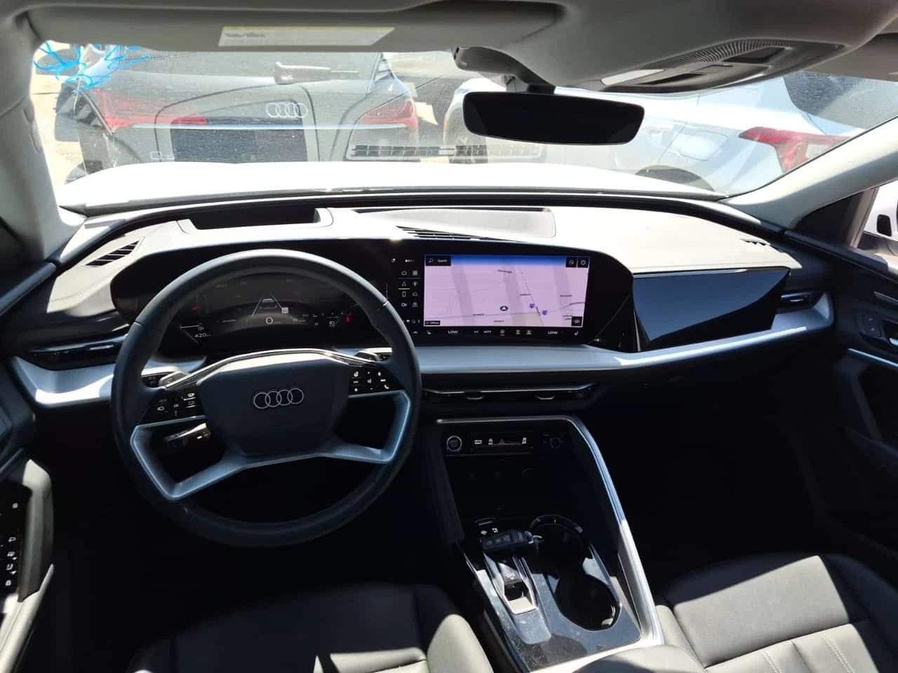 Audi Q5 PROGRESSIV | CARFAX | АВТОКРЕДИТ БЕЗ ПЪРВОНАЧАЛНА , снимка 9 - Автомобили и джипове - 55362093