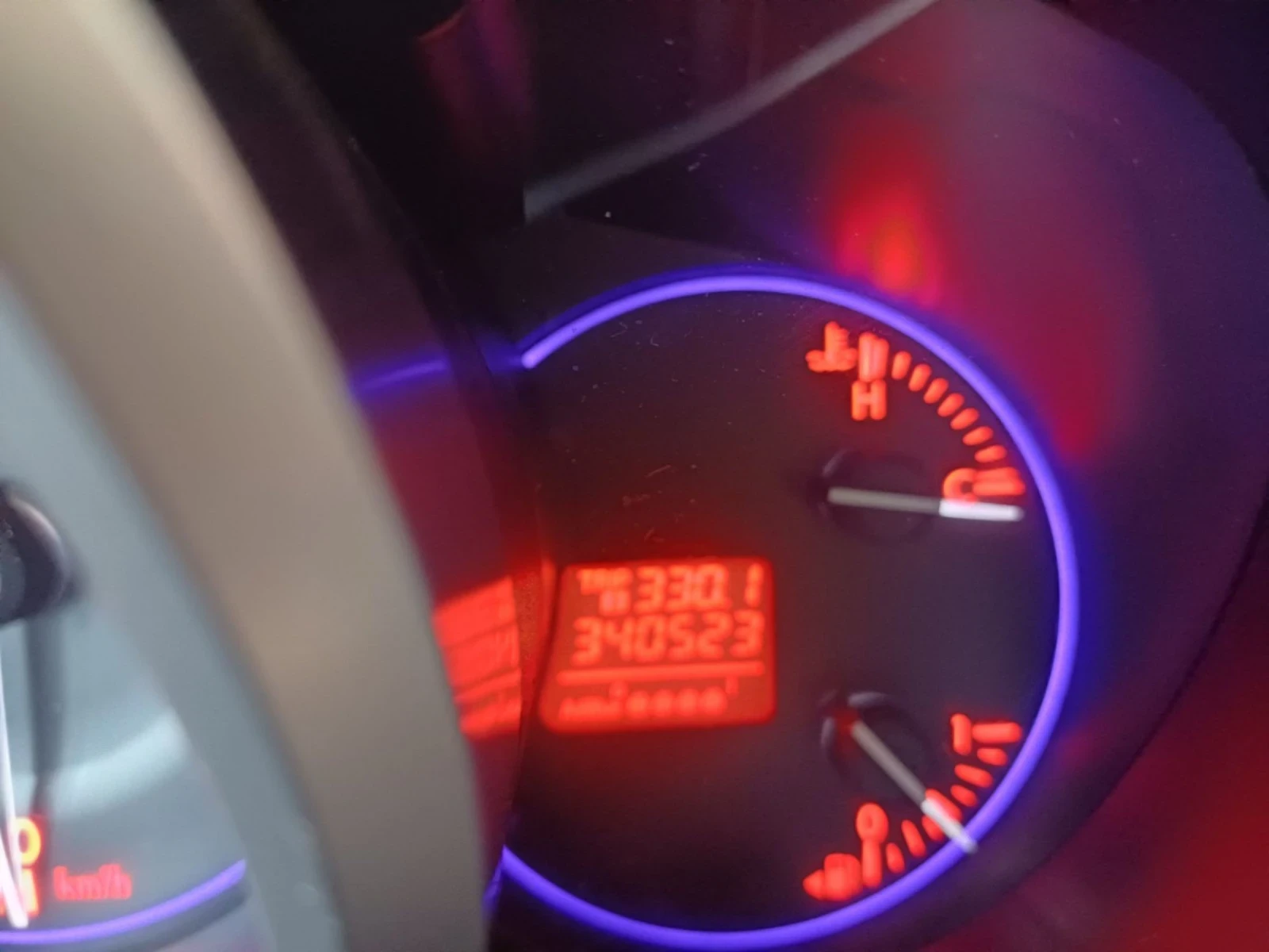 Mazda CX-7 Нови дюзи, турбо, обслужена!!!! , снимка 13 - Автомобили и джипове - 55466238