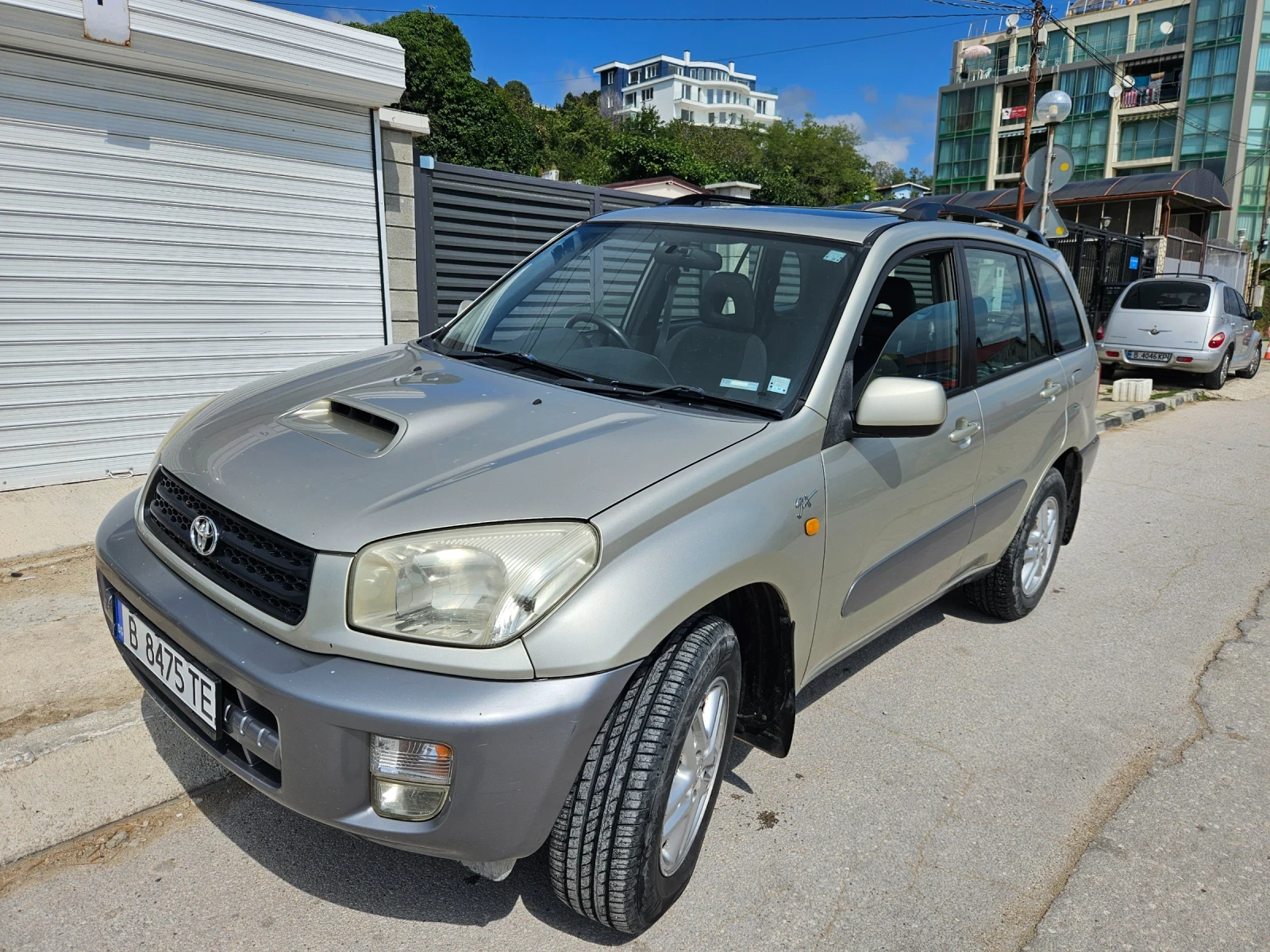 Toyota Rav4, снимка 2 - Автомобили и джипове - 55957738