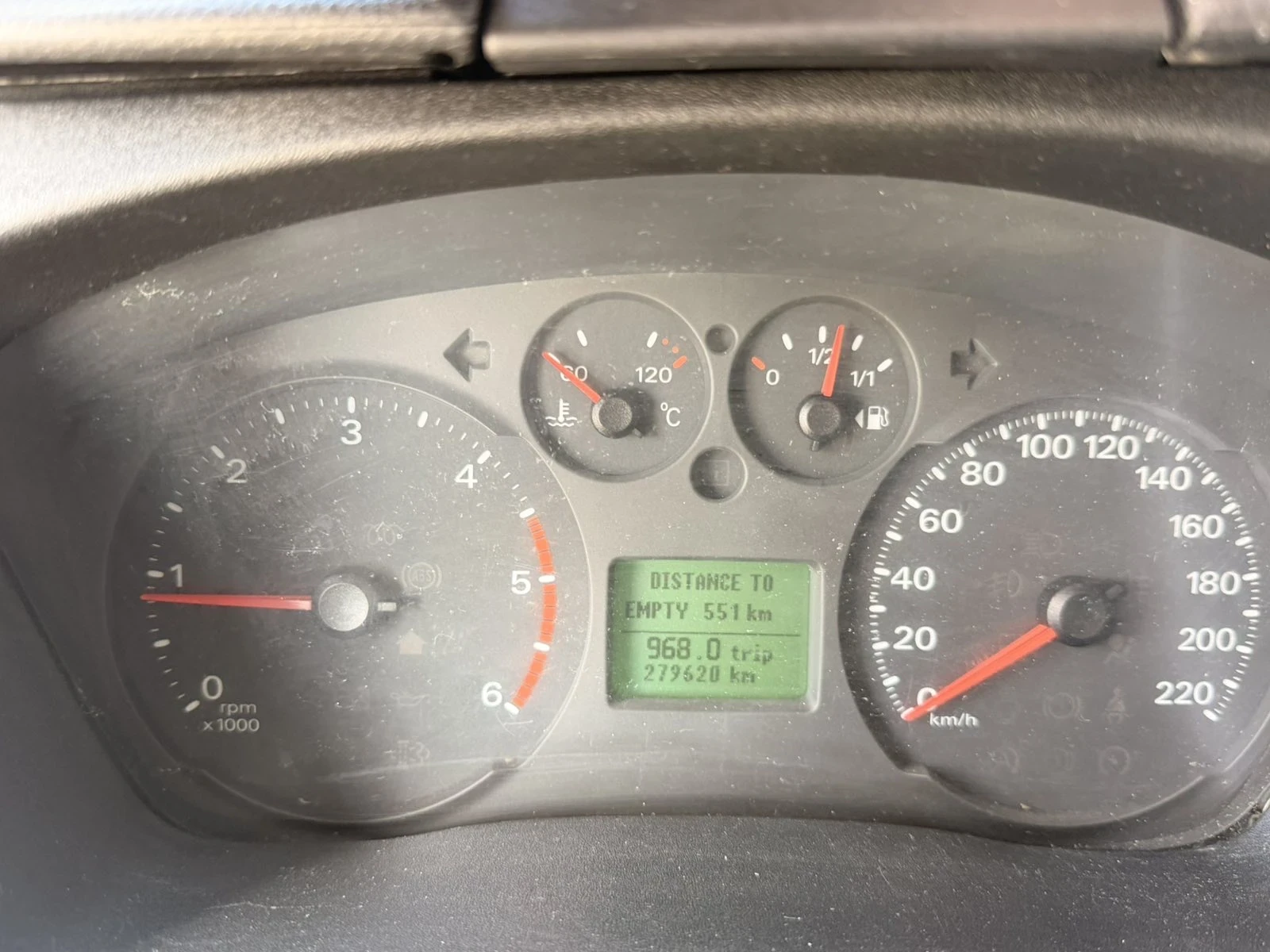 Ford Transit 2.2 TDCi 125 �.�. 8+ 1   ��������   6 ��������    | Mobile.bg � ����������� 8