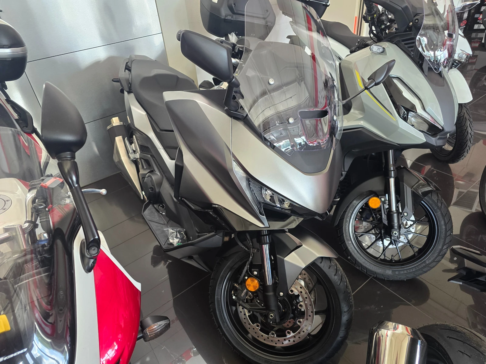 Honda Forza 750 2027!!!, снимка 3 - Мотоциклети и мототехника - 54297078