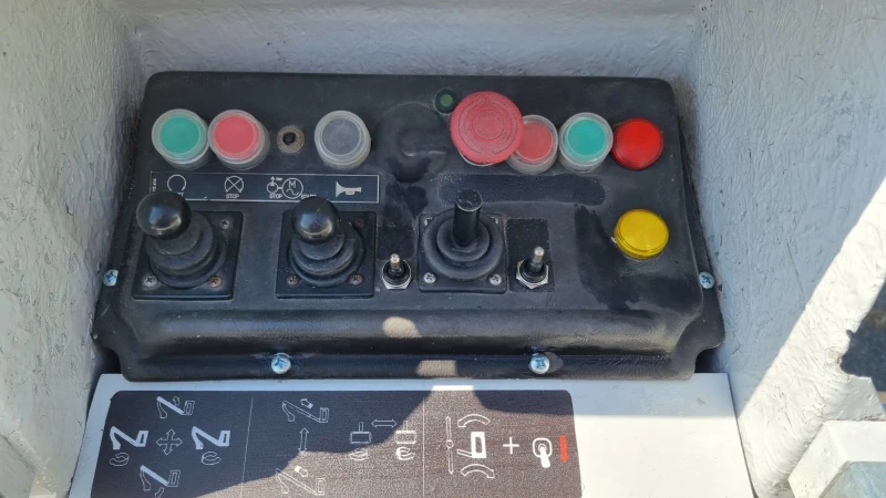 Автовишка Друга марка GSR 200T, снимка 14 - Индустриална техника - 53590587