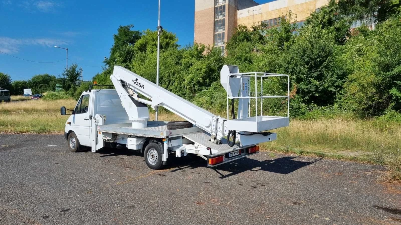 Автовишка Друга марка GSR 200T, снимка 3 - Индустриална техника - 53590587