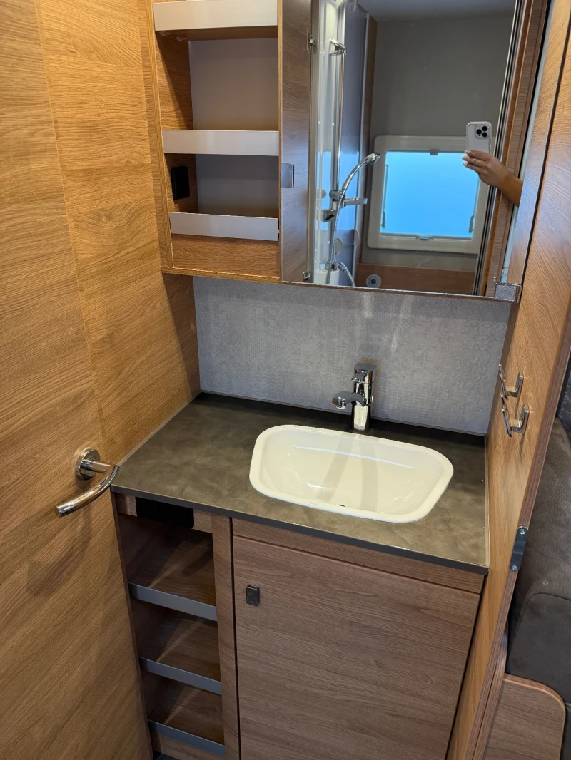 Каравана Tabbert Da Vinci 700, снимка 12 - Каравани и кемпери - 51708569